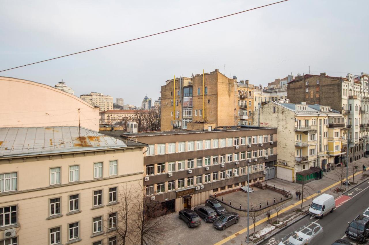 Дизайнерські Апартаменти У Центрі Біля Цуму Kiev Dış mekan fotoğraf